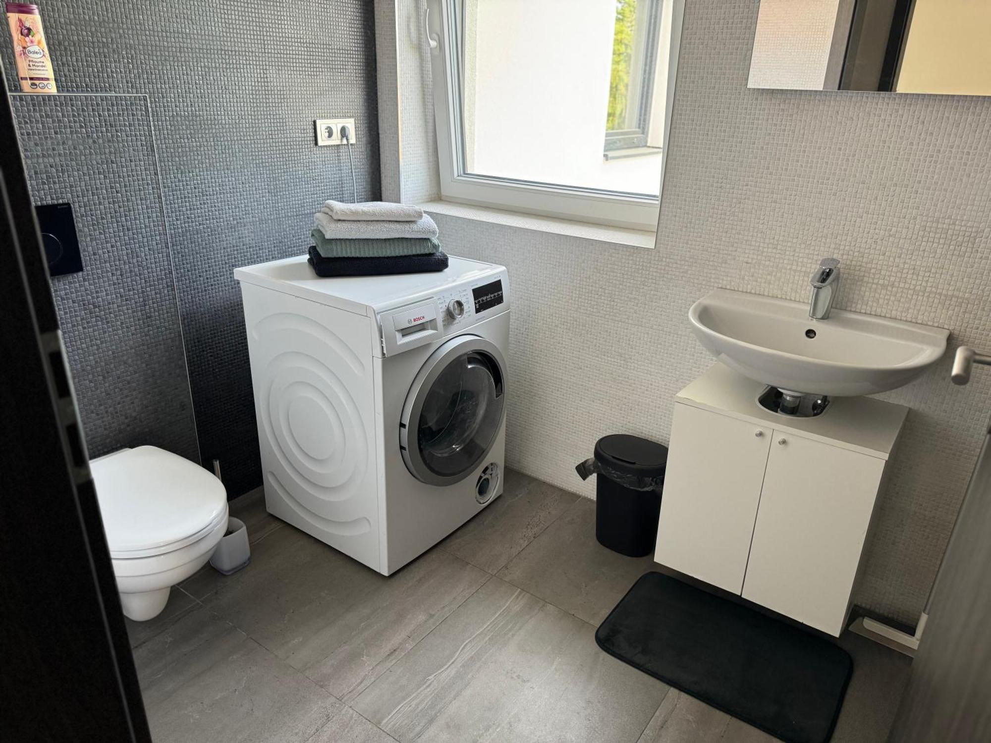 Apartman Byt 75M2 Klid Priroda Pro Rodinu ปราก ภายนอก รูปภาพ